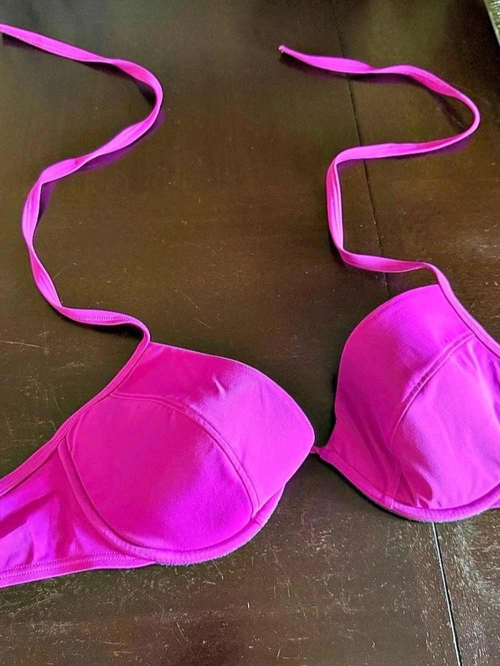 Victoria's Secret Push-Up Halter Bikini Top - Bra Size 36D - Like New